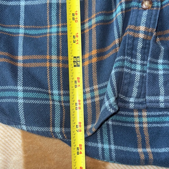 L.L. Bean 100% Organic Cotton Blue and Gold Plaid Shirt Size M - Picture 9 of 10